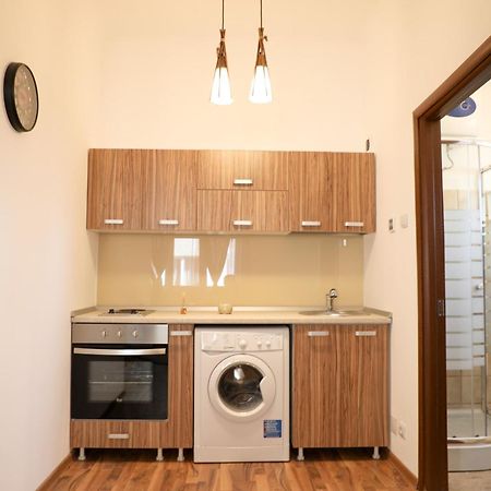 Ultracentral Apartament With Balcony - Old Town ブカレスト エクステリア 写真