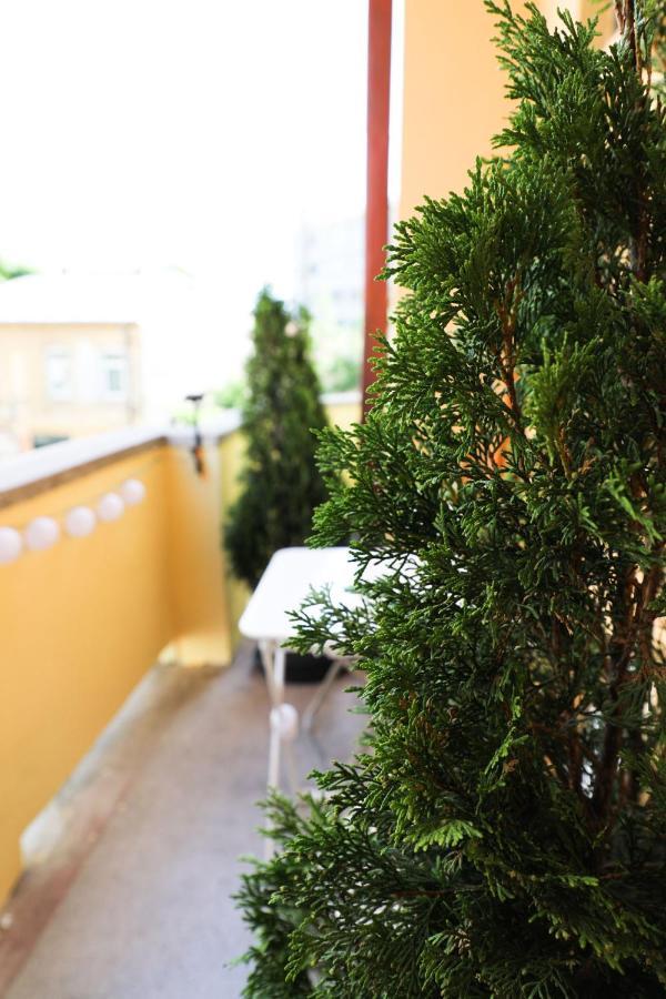 Ultracentral Apartament With Balcony - Old Town ブカレスト エクステリア 写真