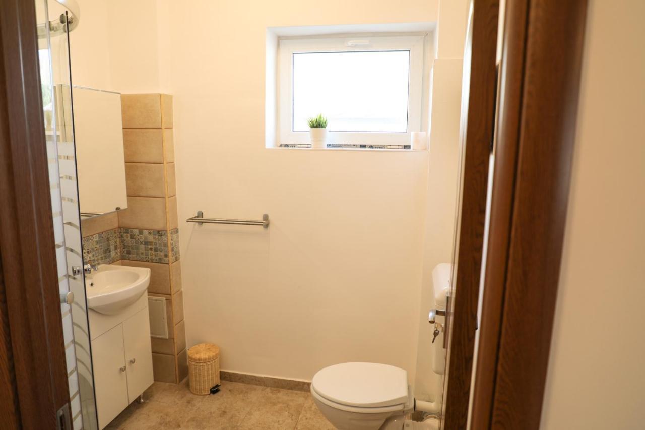 Ultracentral Apartament With Balcony - Old Town ブカレスト エクステリア 写真